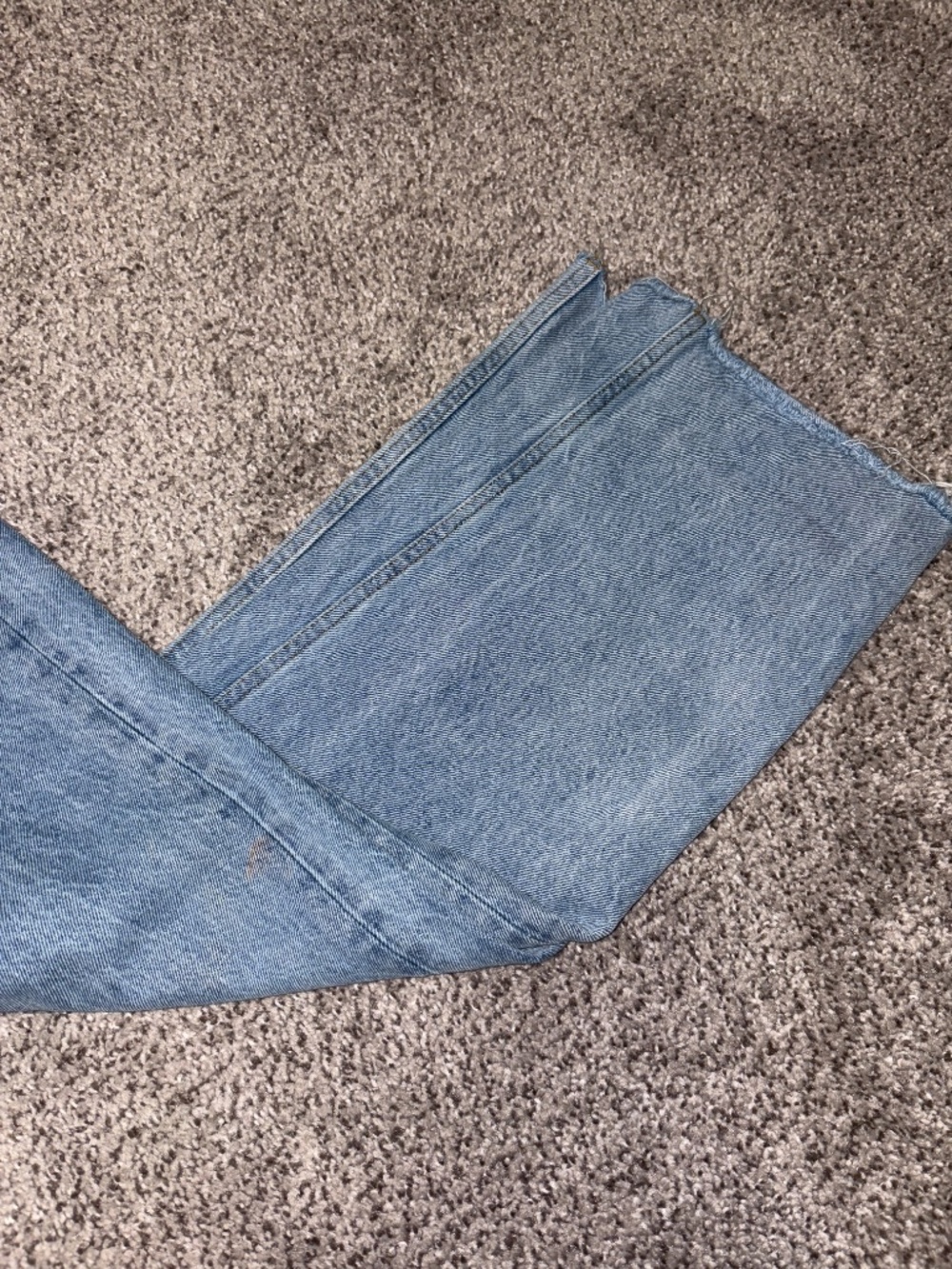 Jeans - Picture 2 of 4
